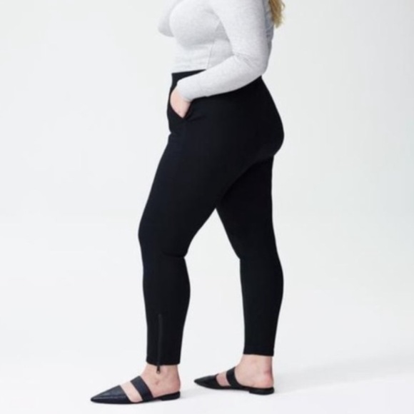 Universal Standard Pants - Universal Standard Moro Pintuck Pocket Ponte Pants in Black SZ XL 26/28 NWT